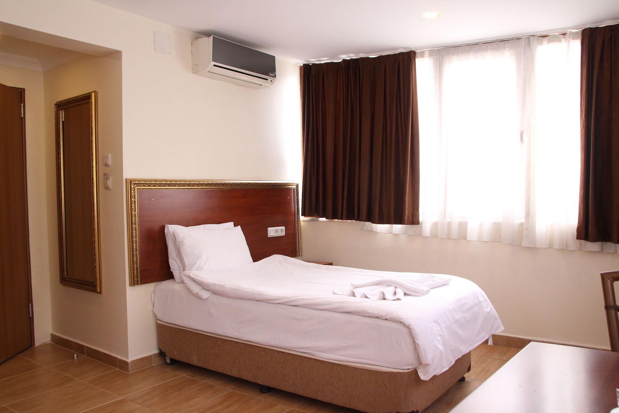 Hotel Real Life Istanbul Exterior photo