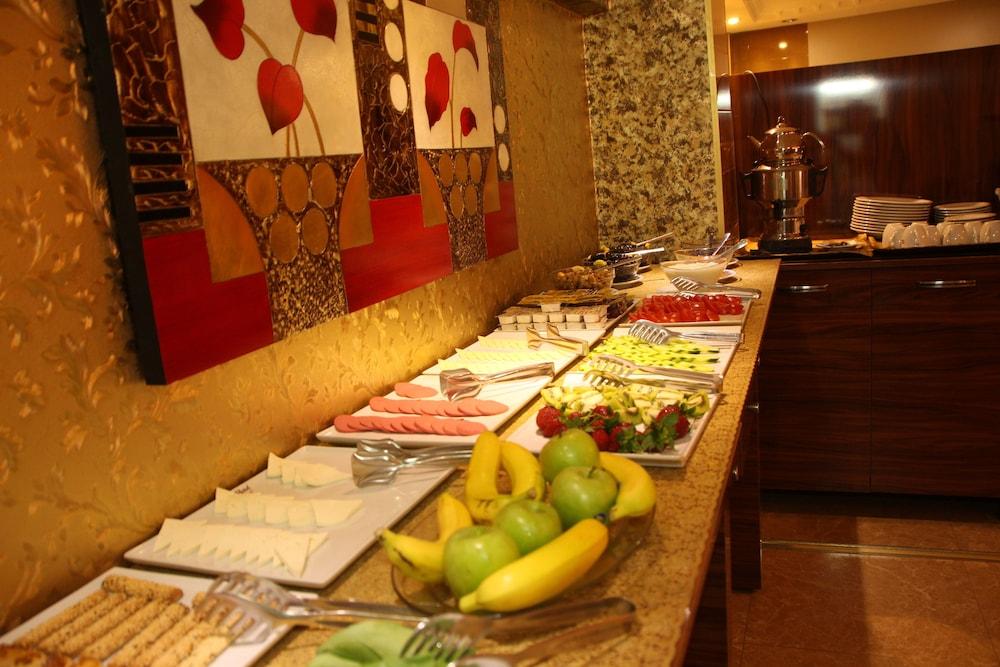 Hotel Real Life Istanbul Exterior photo