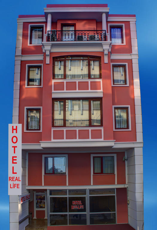 Hotel Real Life Istanbul Exterior photo